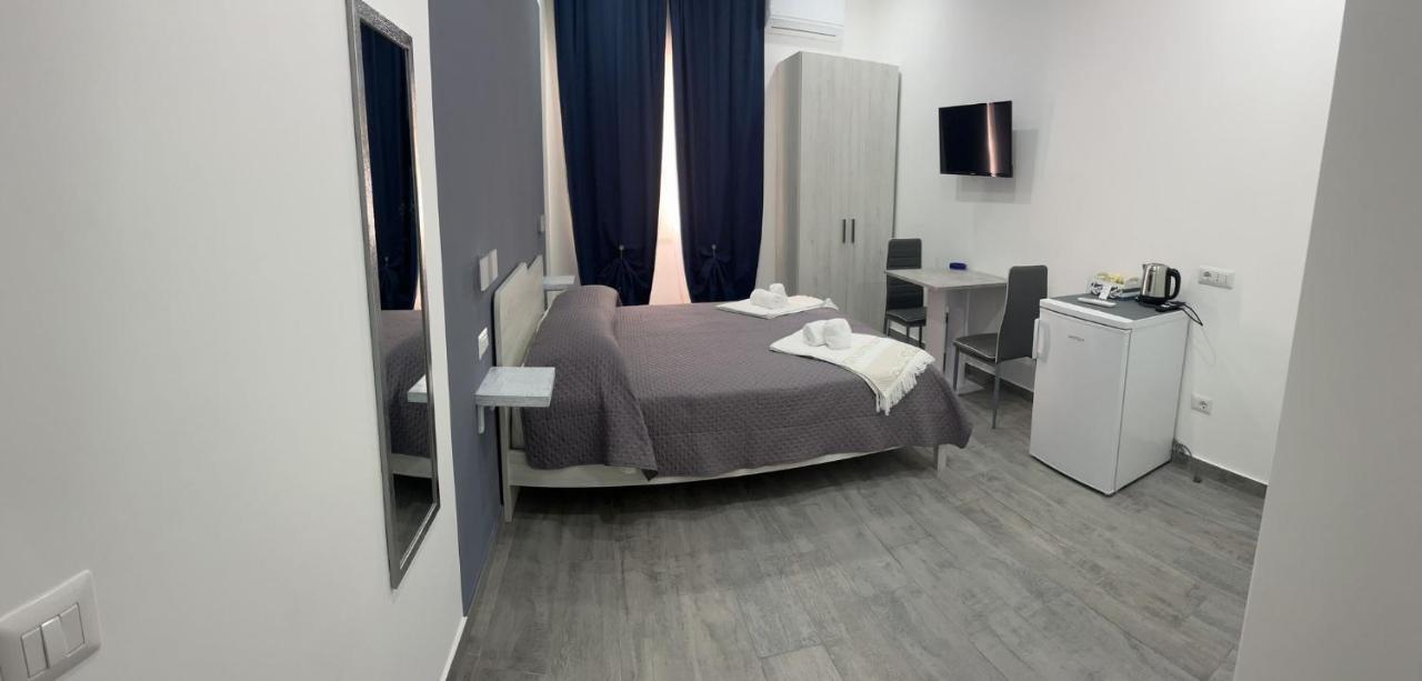 Anyma Home Crotone Exteriör bild