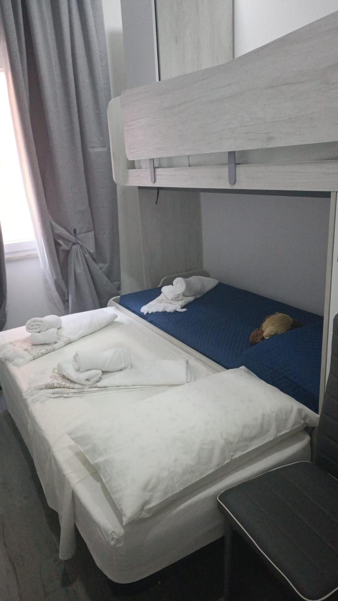 Anyma Home Crotone Exteriör bild