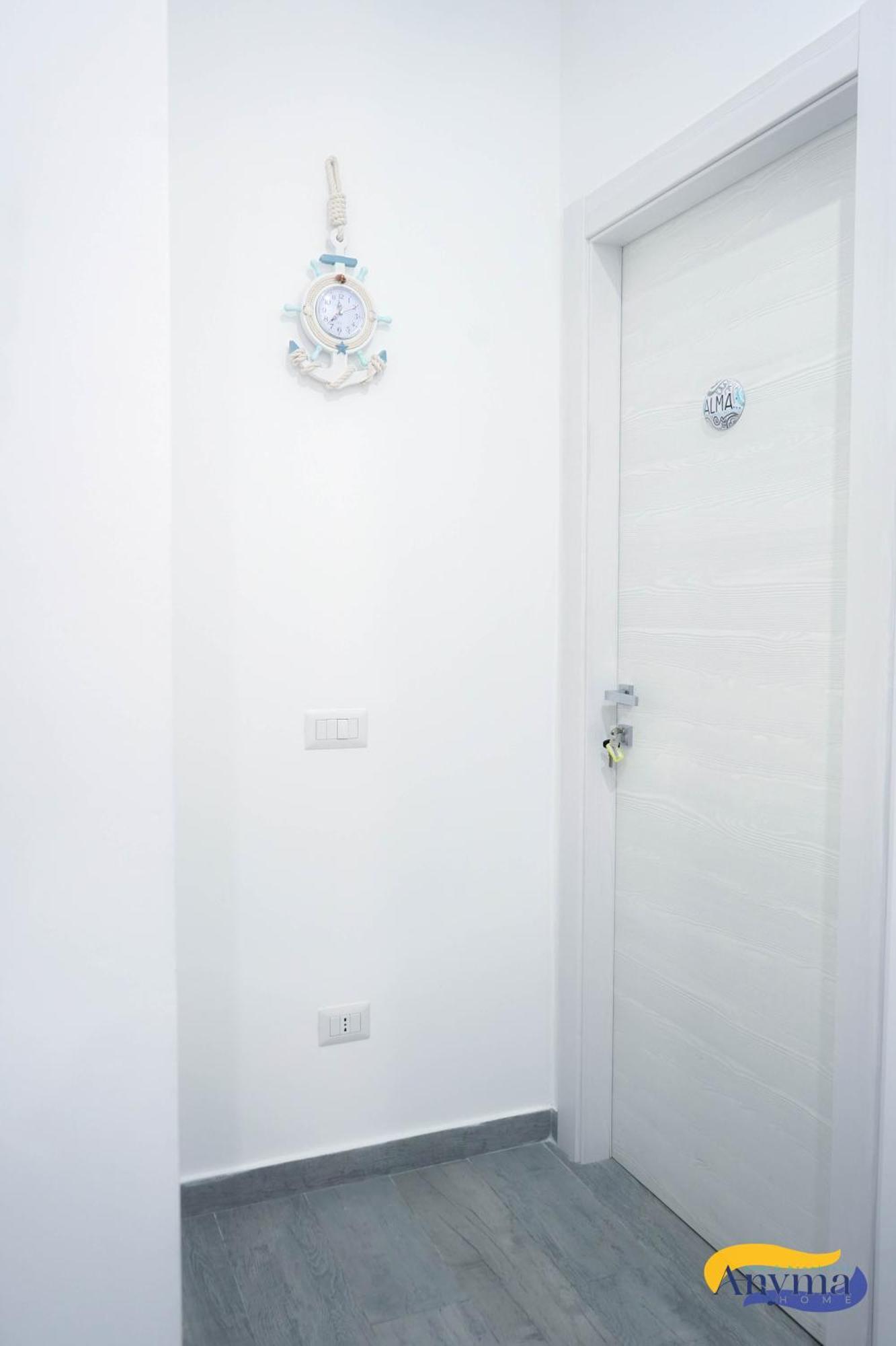 Anyma Home Crotone Exteriör bild